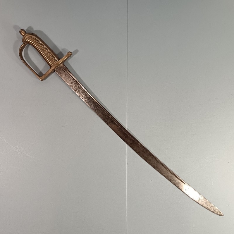 SABRE BRIQUET MODELE 1767 REVOLUTION ET EMPIRE 1790 - 1801 LAME ANCIENNE